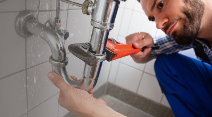 Expert burst pipe repair services in Reader, WV